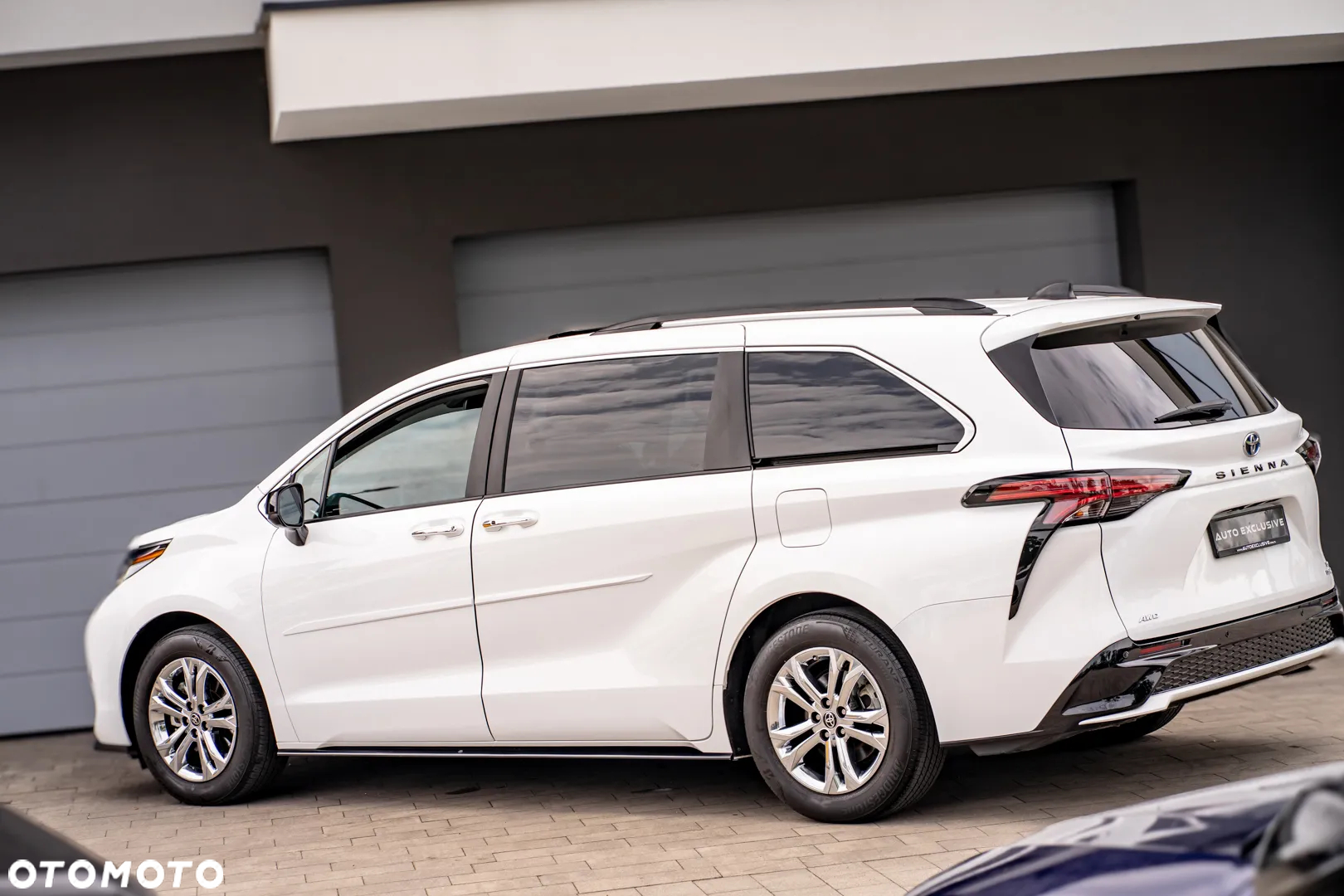 Toyota Sienna - 23