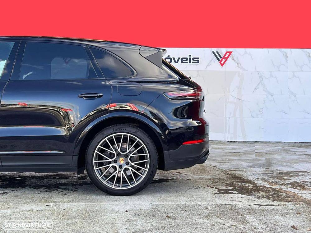 Porsche Cayenne E-Hybrid Tiptronic S - 24