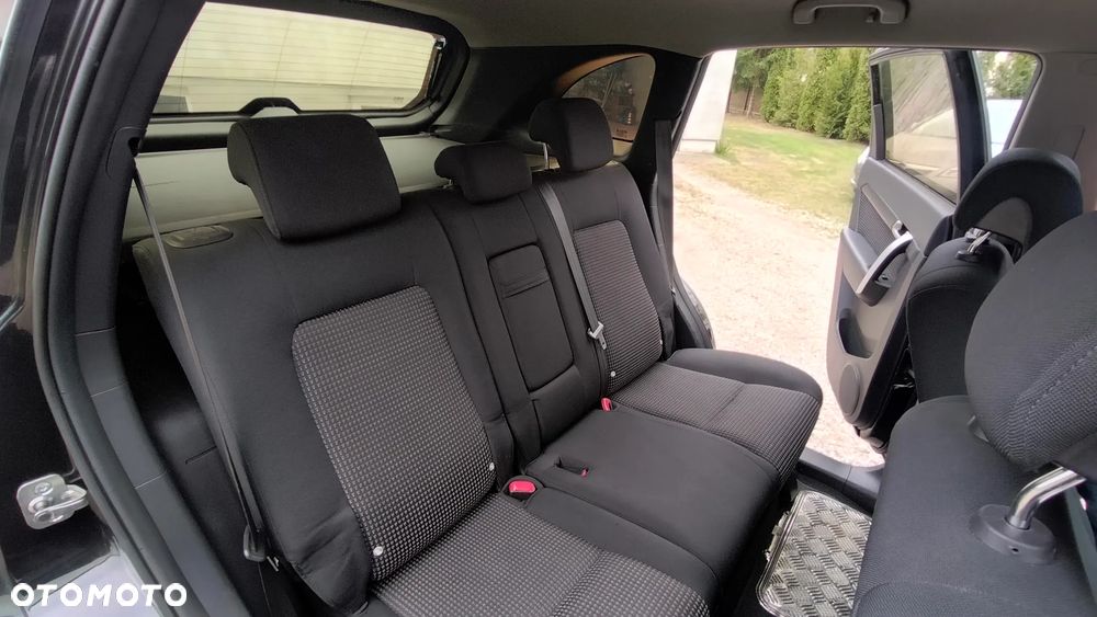 Chevrolet Captiva 2.4 LS - 26