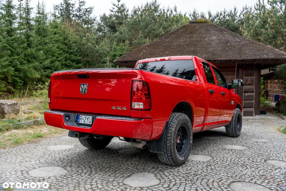 RAM 1500 Quad Cab Sport - 14