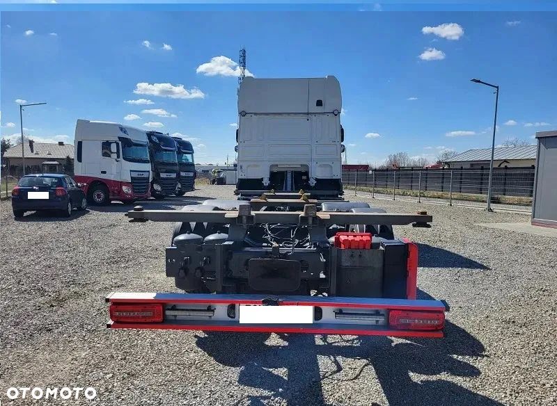 DAF - 11