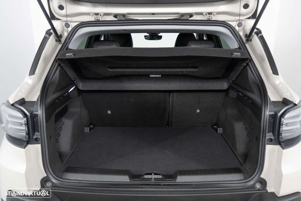 Jeep Avenger 54 kWh Summit - 14