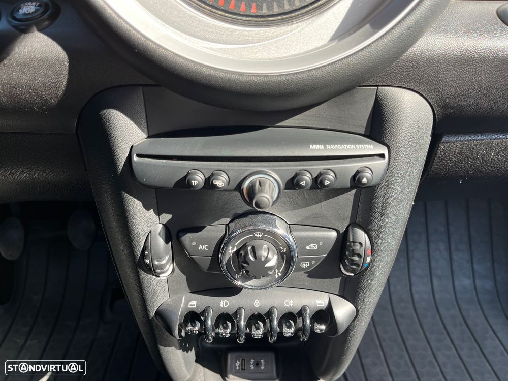 MINI 3 Portas - 11