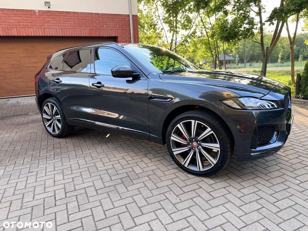 Jaguar F-Pace 30d AWD R-Sport - 18