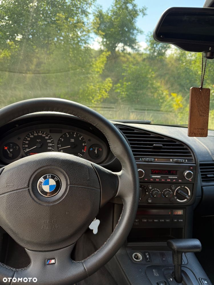 BMW Seria 3 - 11