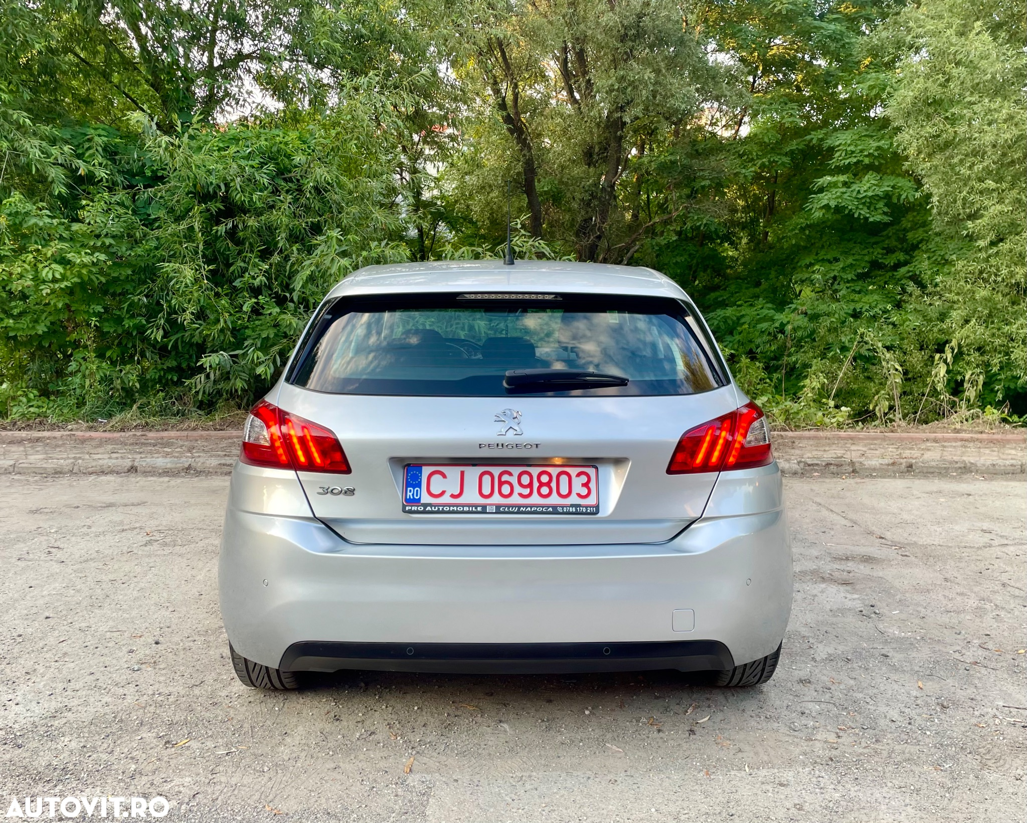 Peugeot 308 e-HDi FAP 115 Stop&Start Access - 17