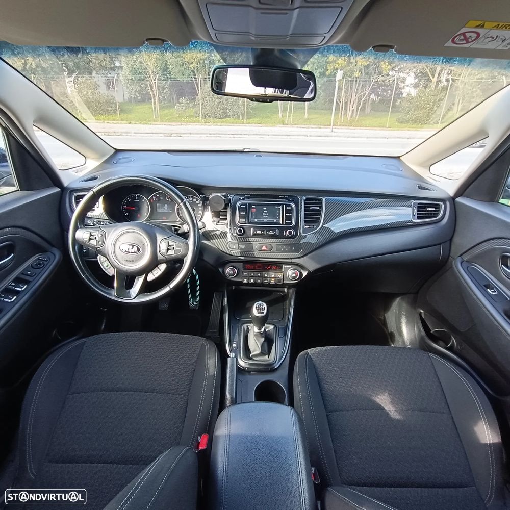 Kia Carens 1.7 CRDi ISG TX - 19