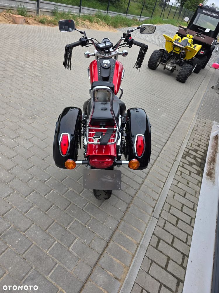 Suzuki Marauder - 16