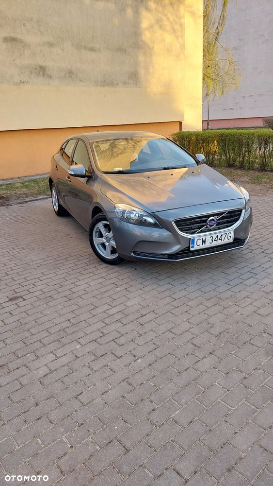 Volvo V40 D2 - 1