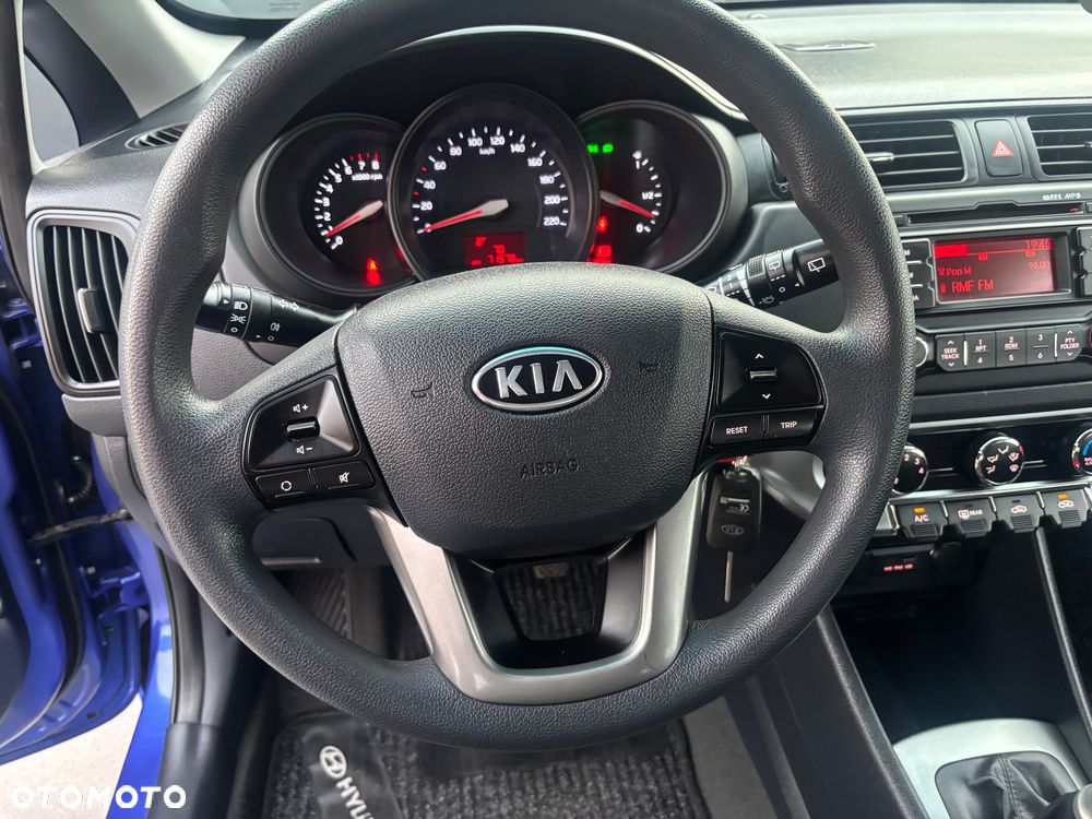 Kia Rio 1.2 Attract - 20
