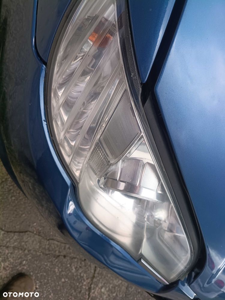 Subaru Legacy - 4