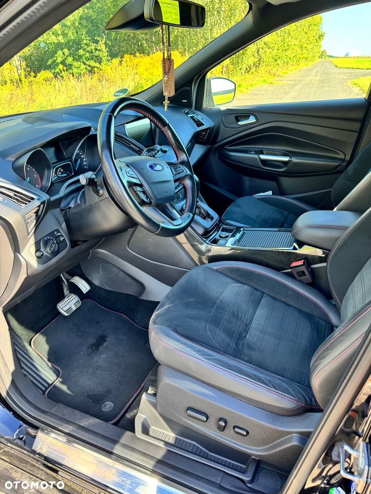 Ford Kuga - 13