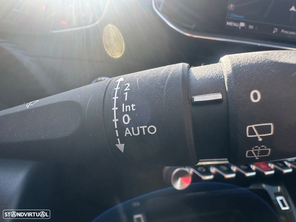 Peugeot e-2008 50 kWh Active - 34