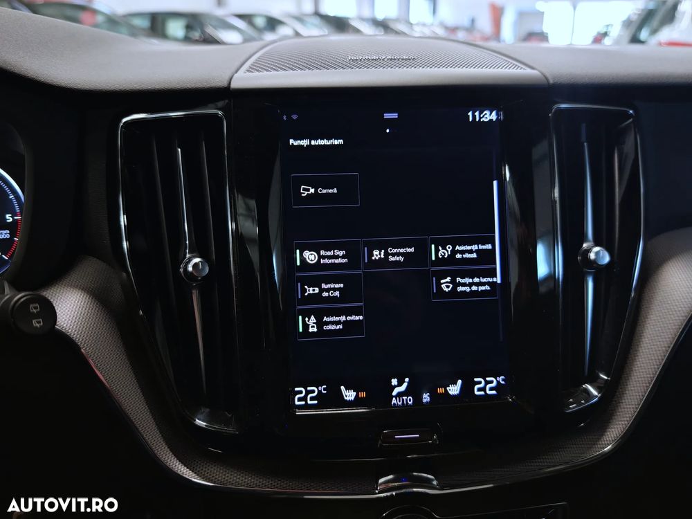 Volvo XC 60 B5 MHEV AWD R-Design - 20