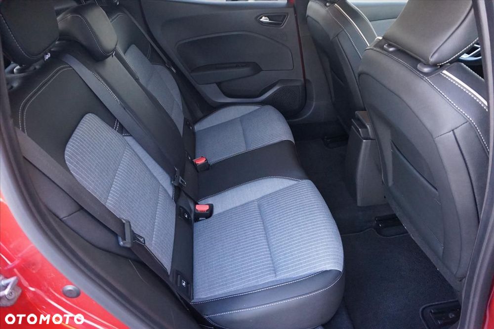 Renault Clio 1.0 TCe Techno - 20