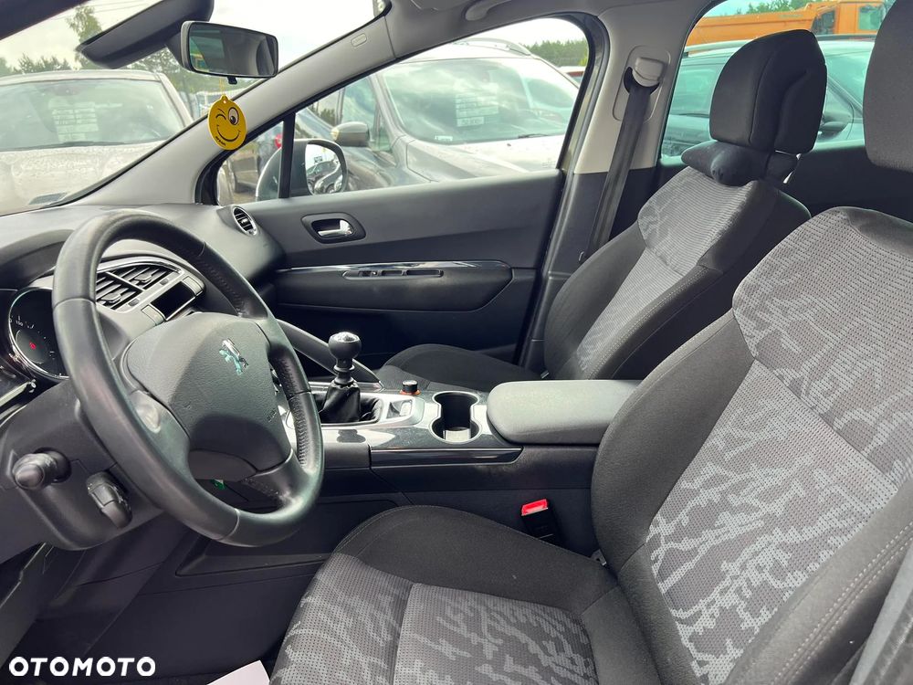 Peugeot 3008 1.6 HDi Premium - 13