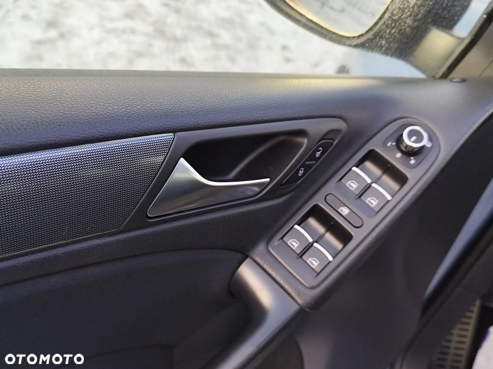 Volkswagen Golf 1.2 TSI Style - 20