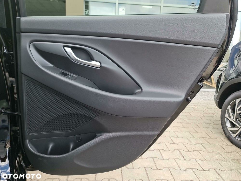Hyundai i30 1.0 T-GDI Smart DCT - 27