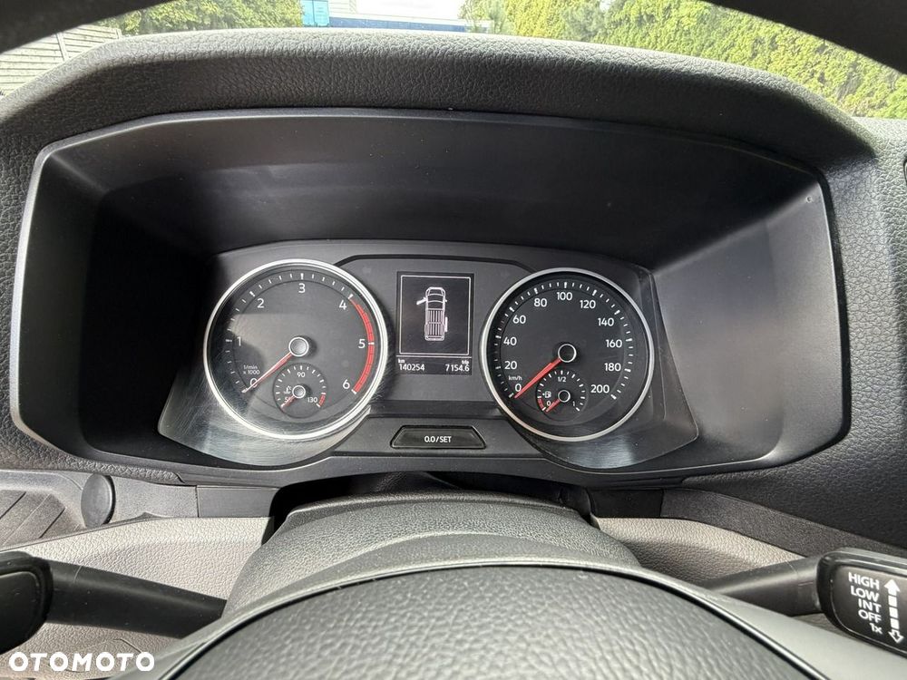 Volkswagen Crafter - 14