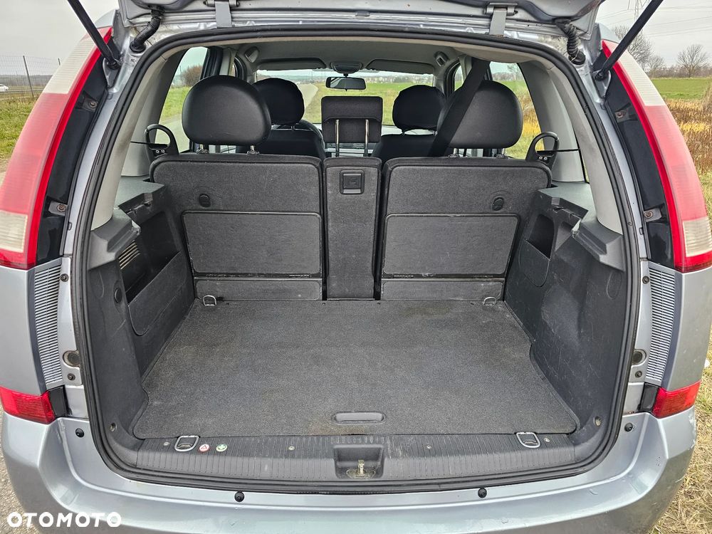 Opel Meriva 1.6 16V (Essentia) - 27