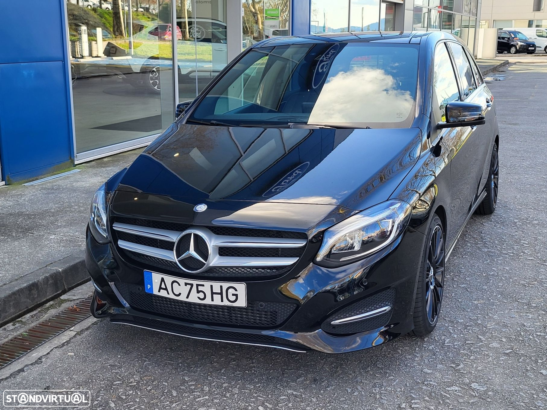 Mercedes-Benz B 220 d Style - 2