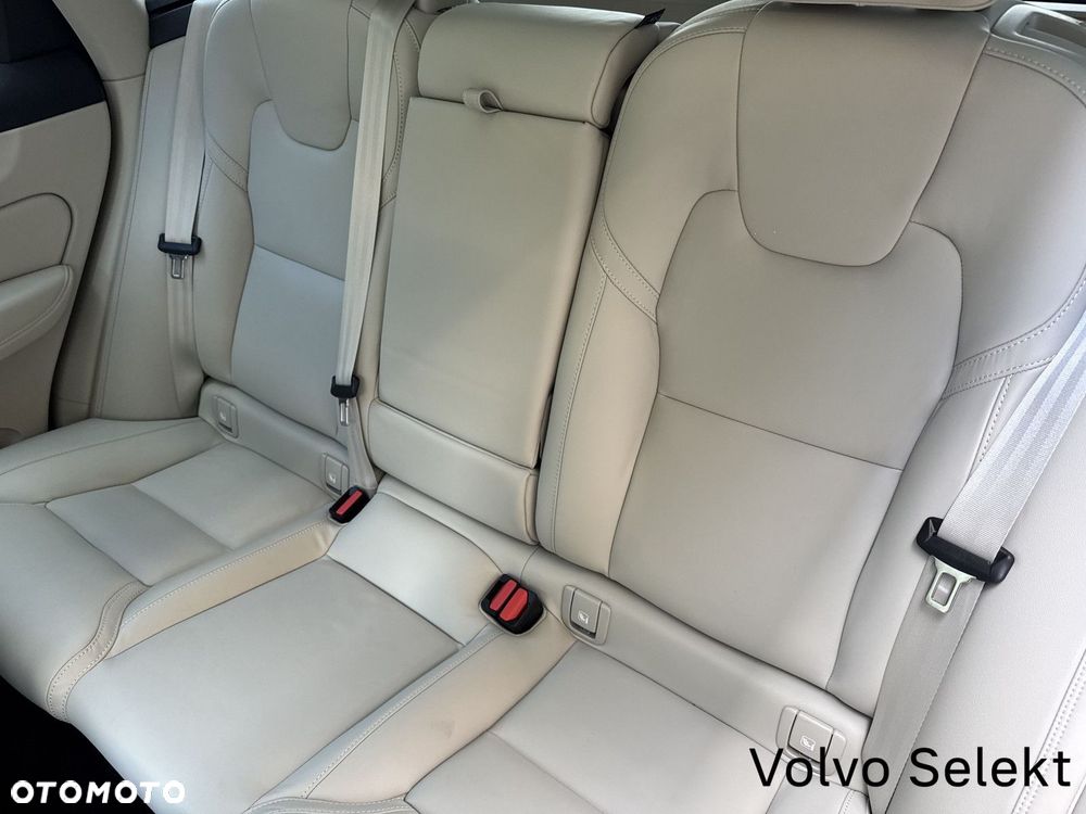 Volvo XC 60 - 11