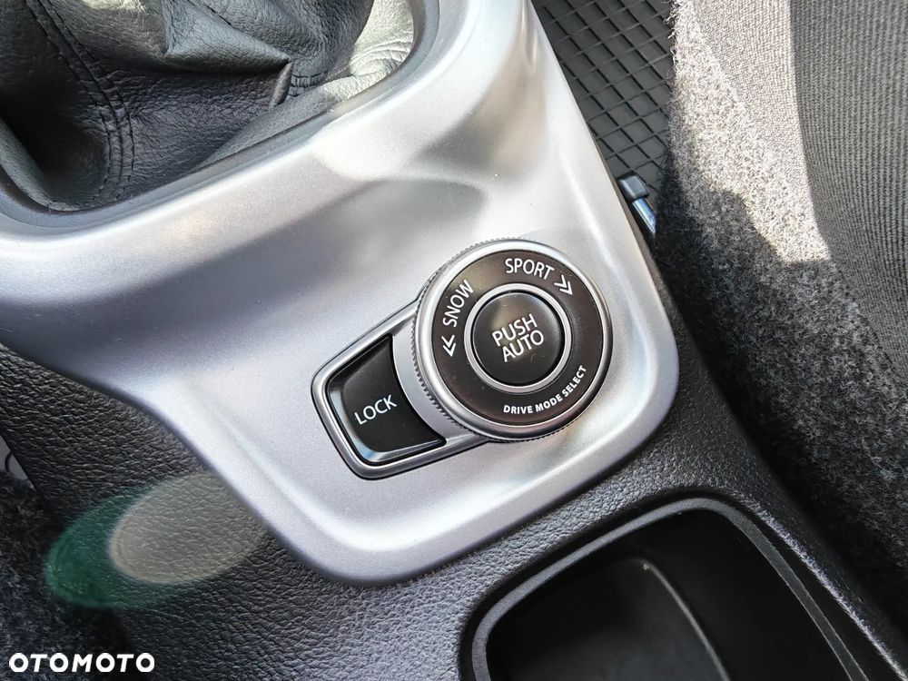 Suzuki Vitara 1.6 Comfort 4WD - 23
