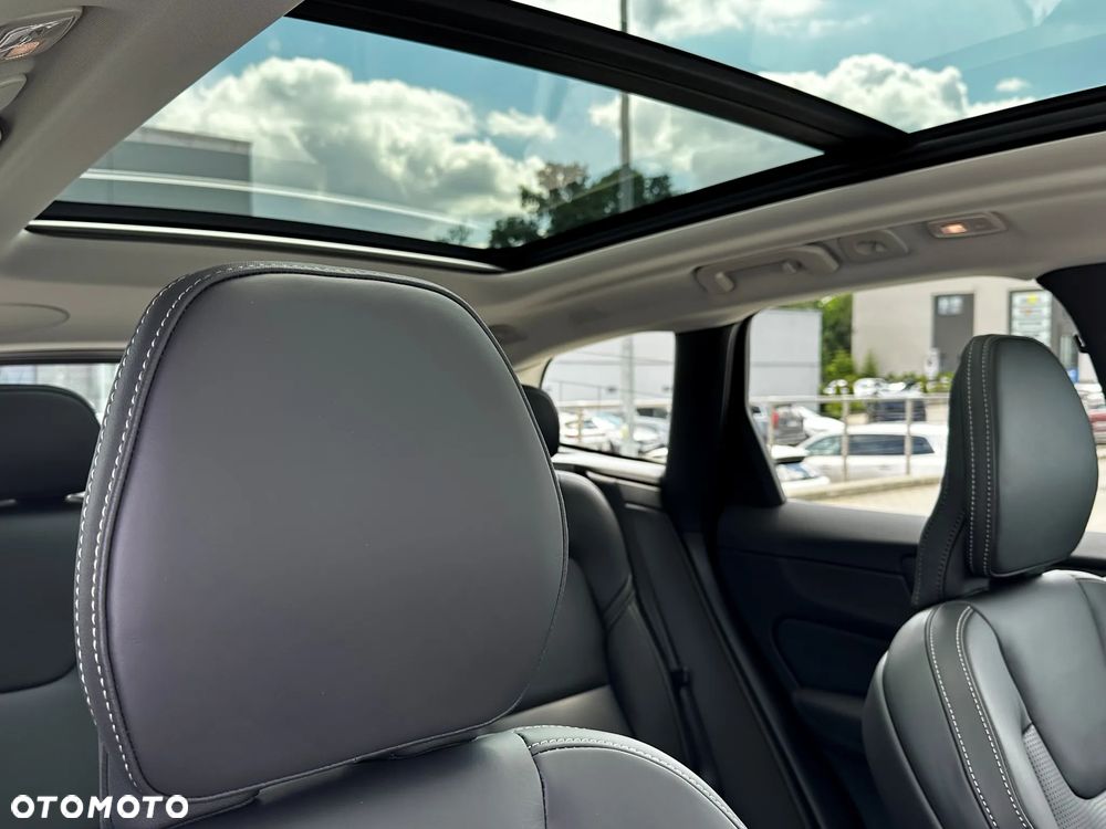 Volvo XC 60 - 11