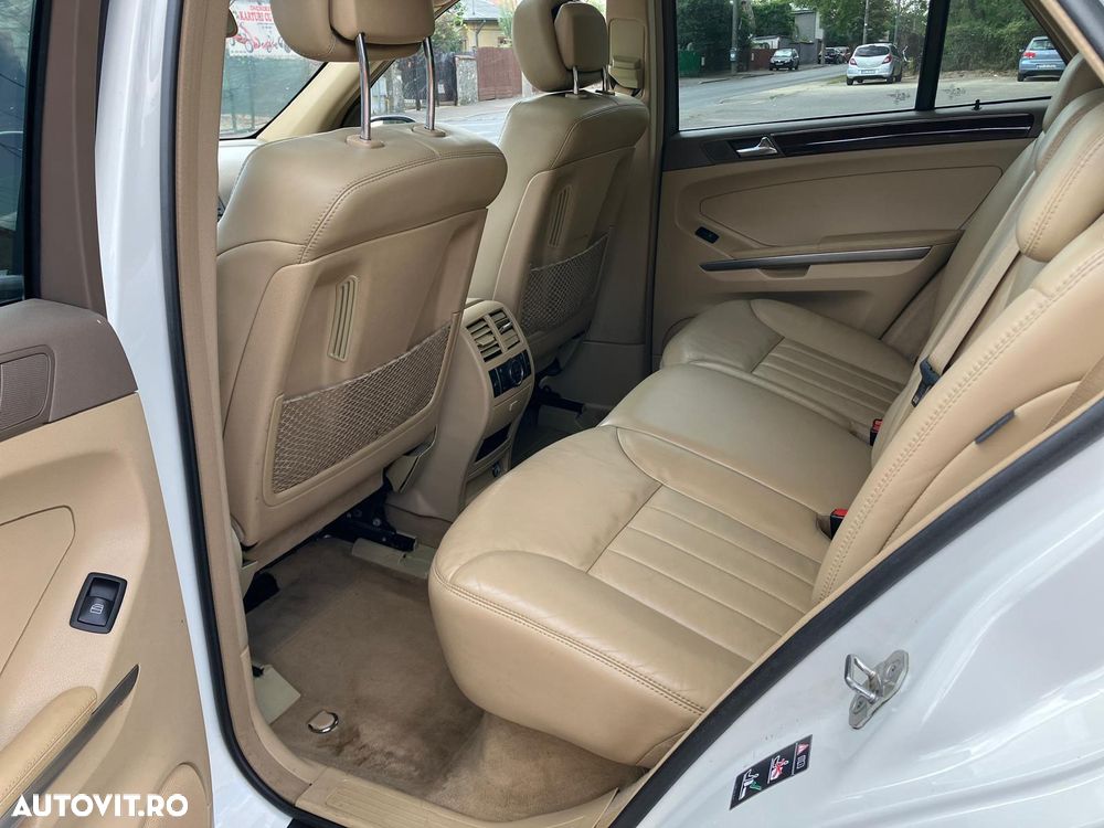 Mercedes-Benz ML 350 CDI Aut - 9