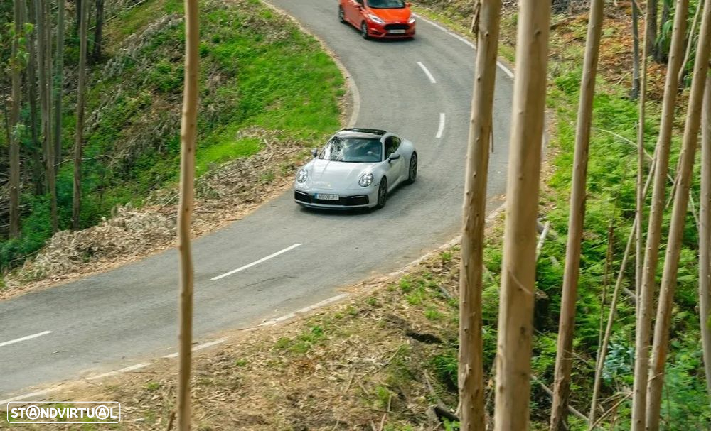 Porsche 911 (992) Carrera T PDK - 10