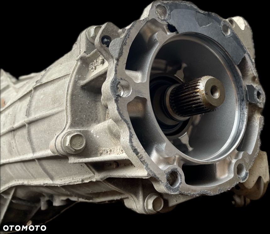 O2 CADILLAC ESCALADE IV 2014 - 6.2 V8 SKRZYNIA BIEGÓW 8L90 5UZL 24279588 - 3