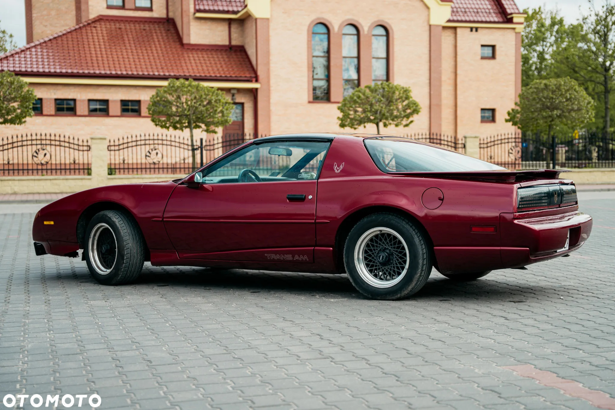 Pontiac Firebird - 10