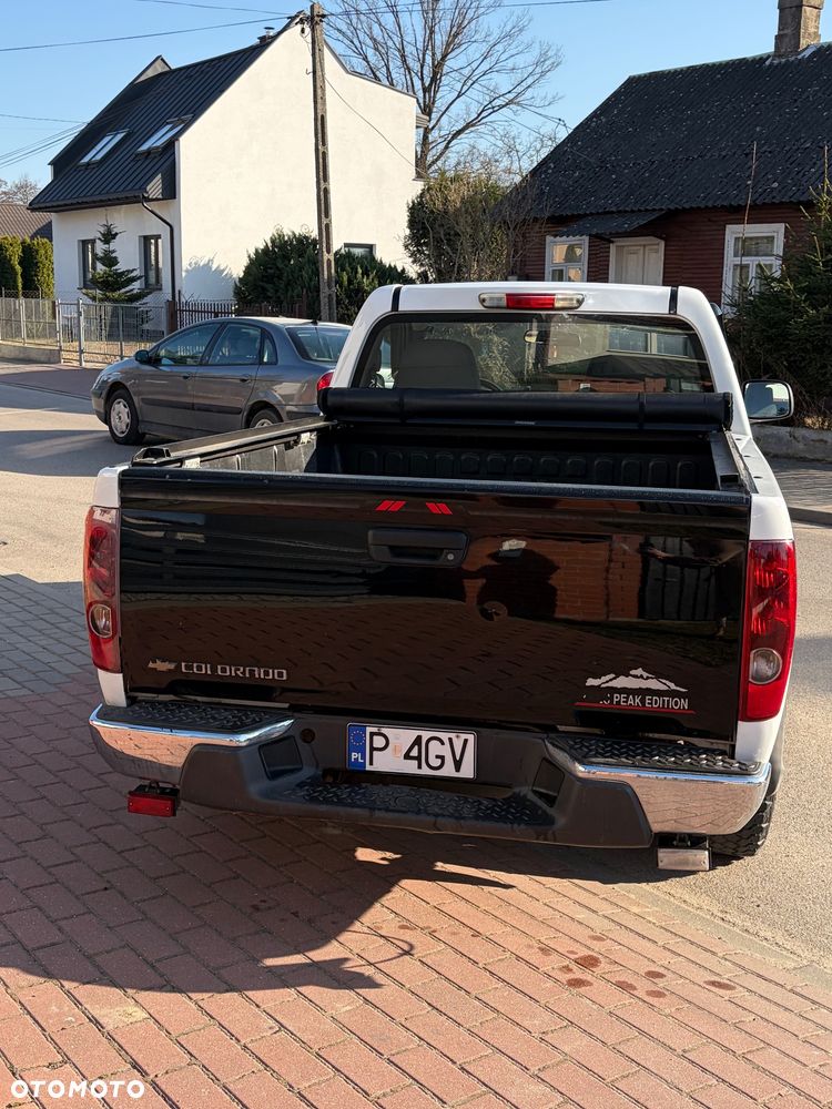 Chevrolet Colorado - 20