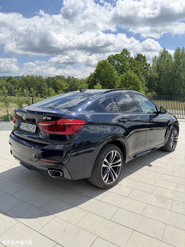 BMW X6 xDrive40d - 9