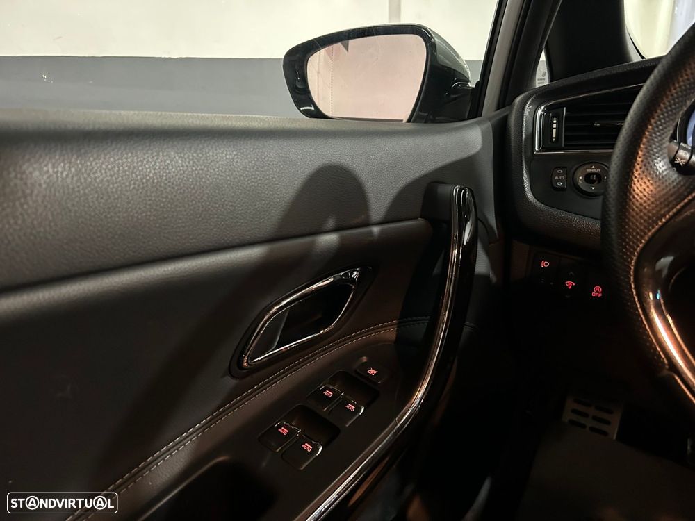 Kia Ceed 1.6 CRDi GT Line - 35