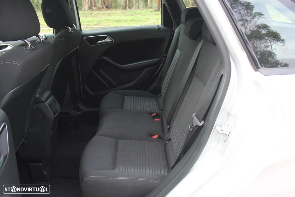 Mercedes-Benz B 180 CDi Style - 22