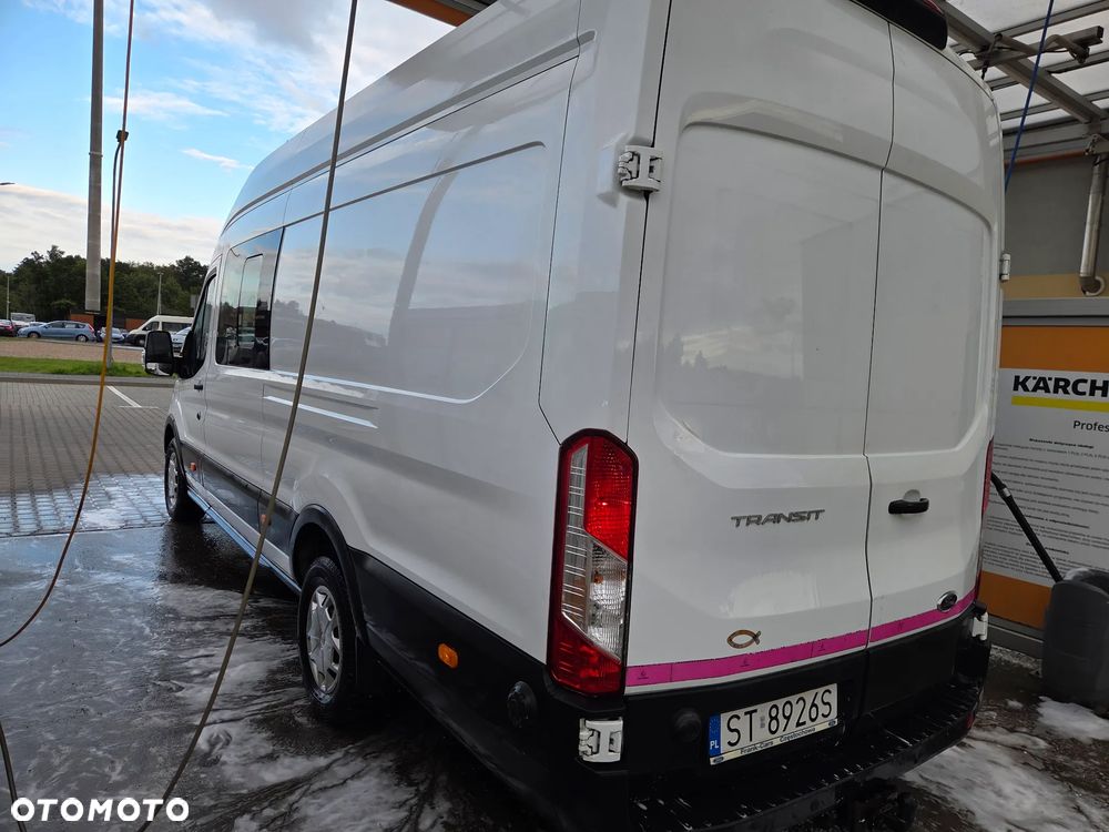 Ford Transit - 9