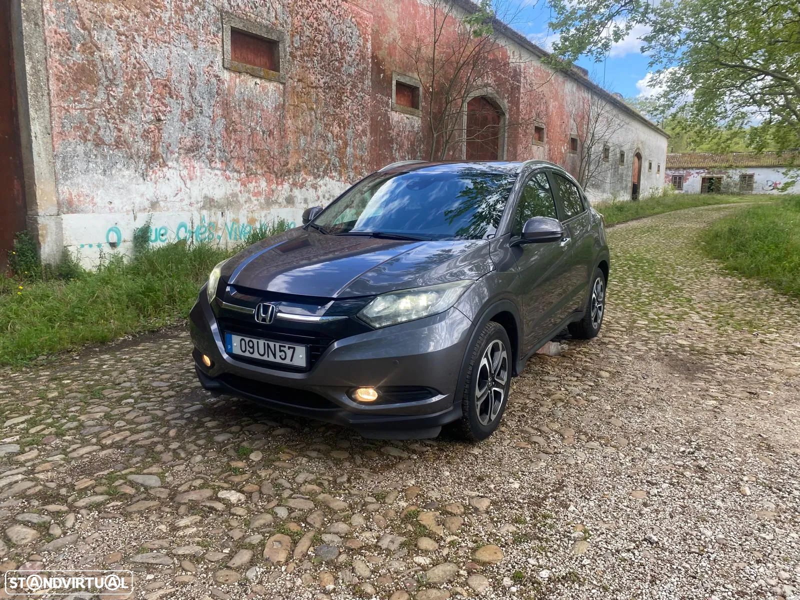 Honda HR-V 1.5 i-VTEC Executive - 1