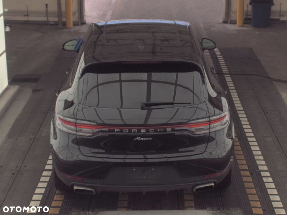 Porsche Macan - 8