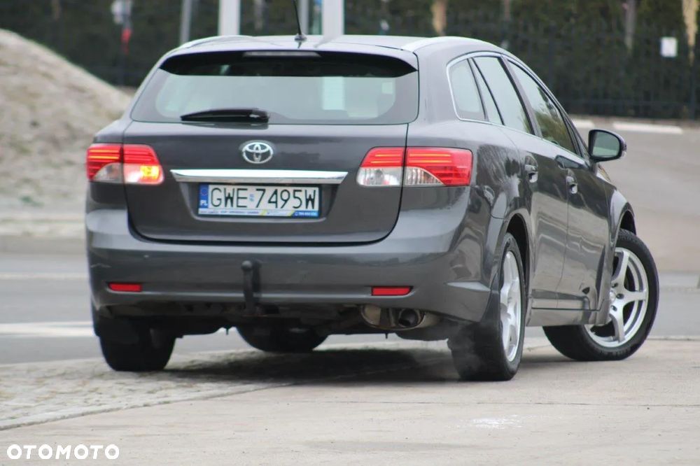 Toyota Avensis 1.6 Business Edition - 39