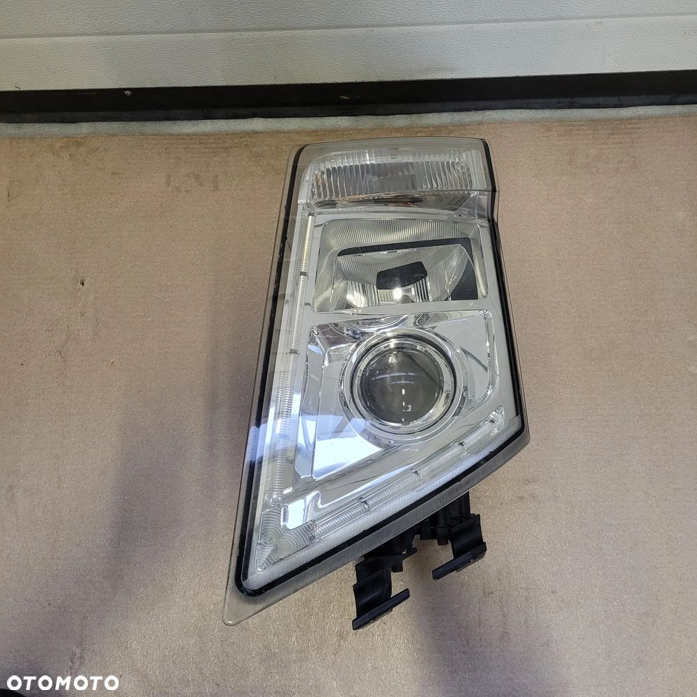 LAMPA XENON LH VOLVO FH 13 ORYGINAŁ - 2