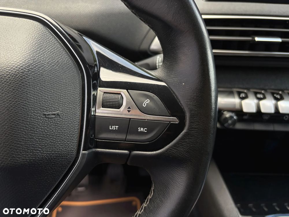 Peugeot 3008 BlueHDi 120 Stop & Start Allure - 24
