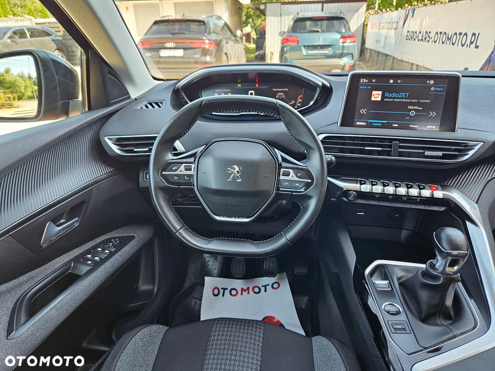Peugeot 5008 1.2 PureTech Active Pack S&S - 29