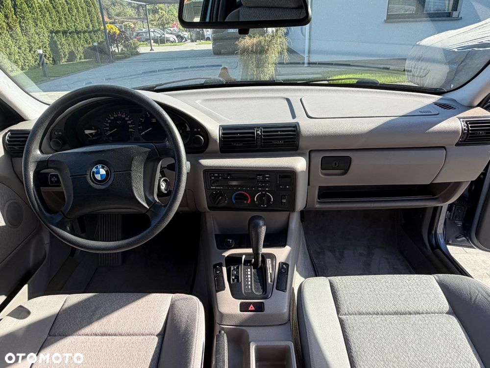 BMW Seria 3 - 14