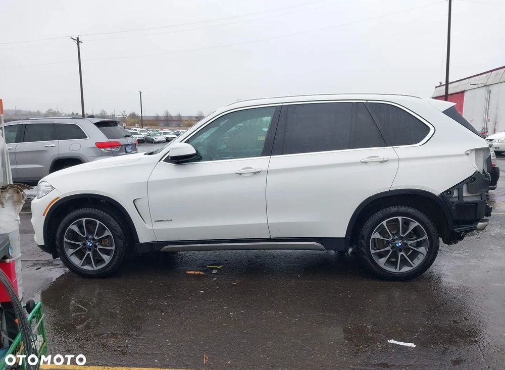 BMW X5 xDrive35i - 4