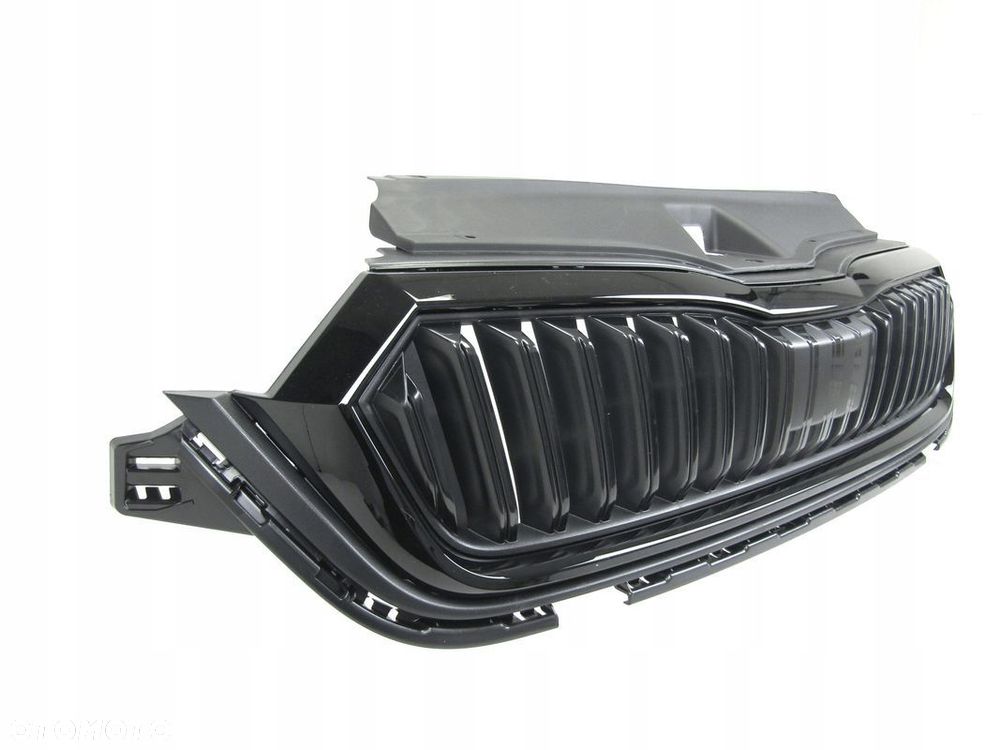 Skoda Octavia 4 20 - 24 Atrapa / Grill z czarną ramką + zaślepka i osłona - 3