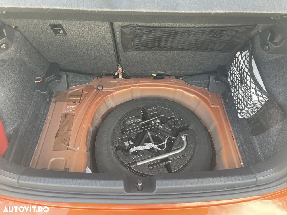 Volkswagen Polo - 27