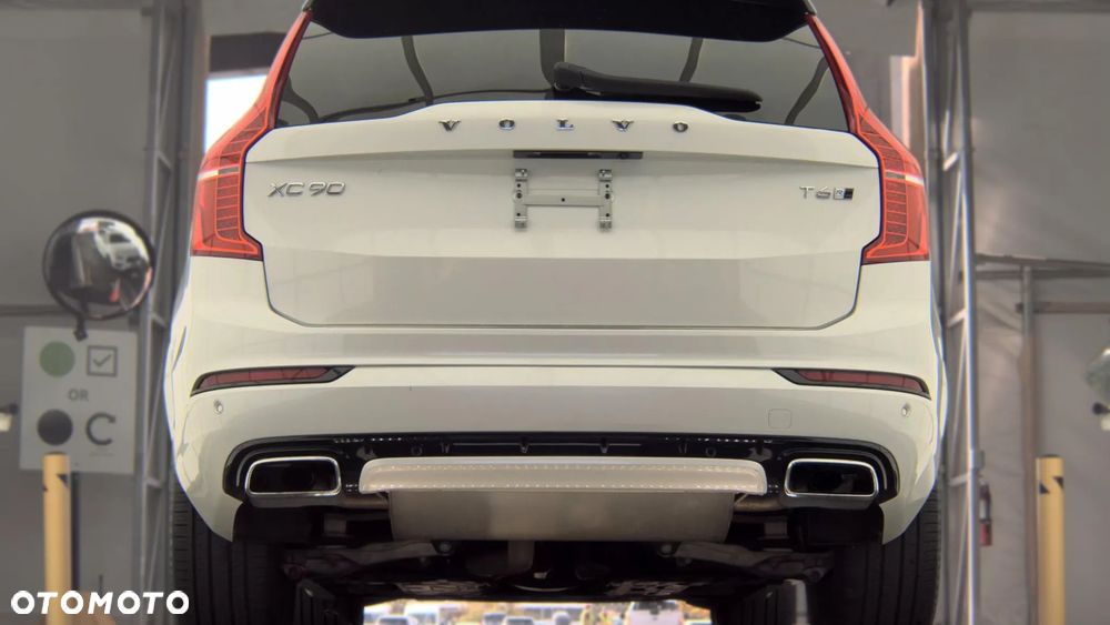 Volvo XC 90 - 6