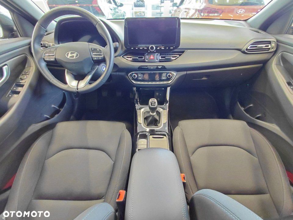 Hyundai i30 - 11