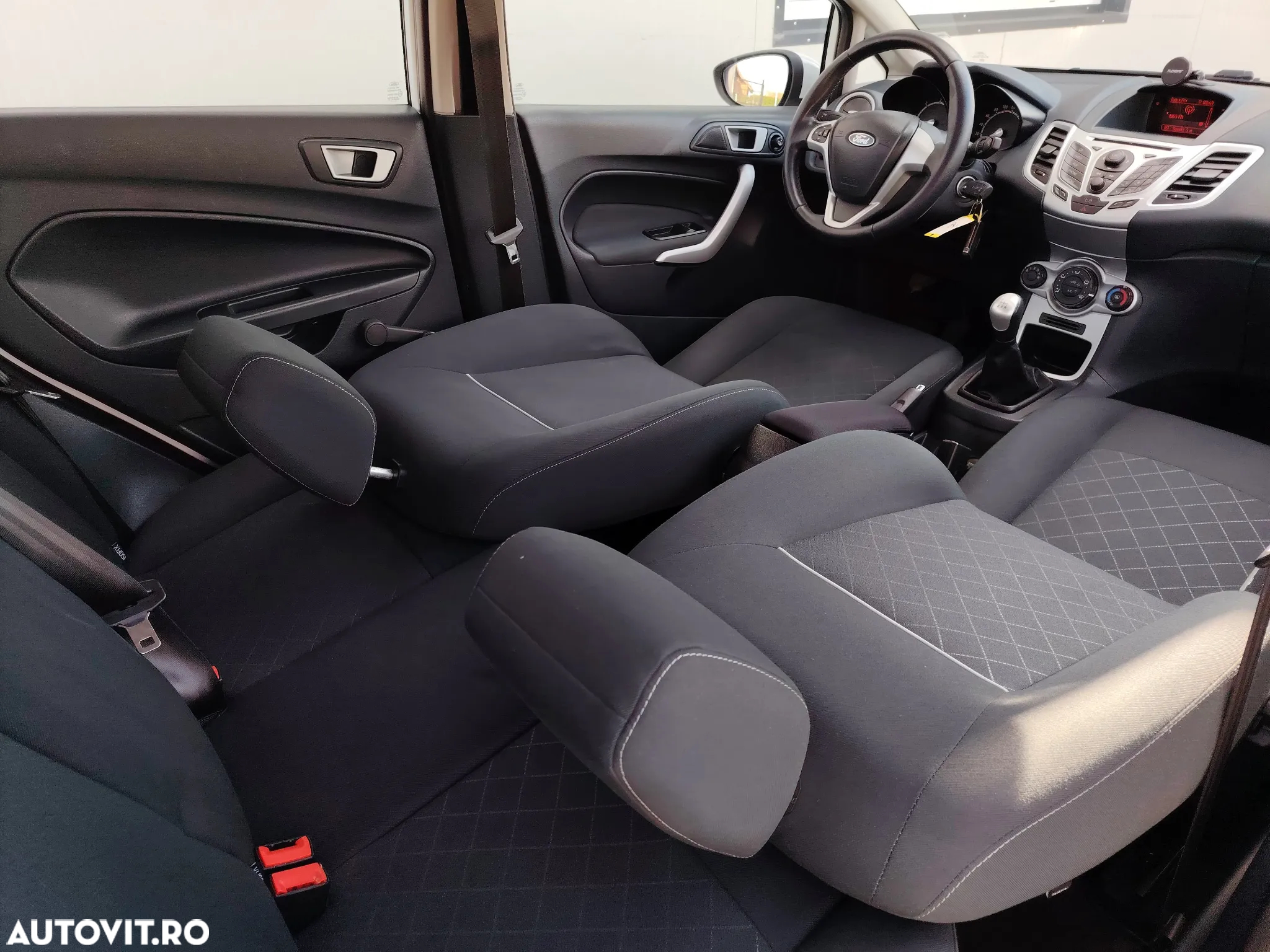 Ford Fiesta 1.6 TDCi Econetic - 11